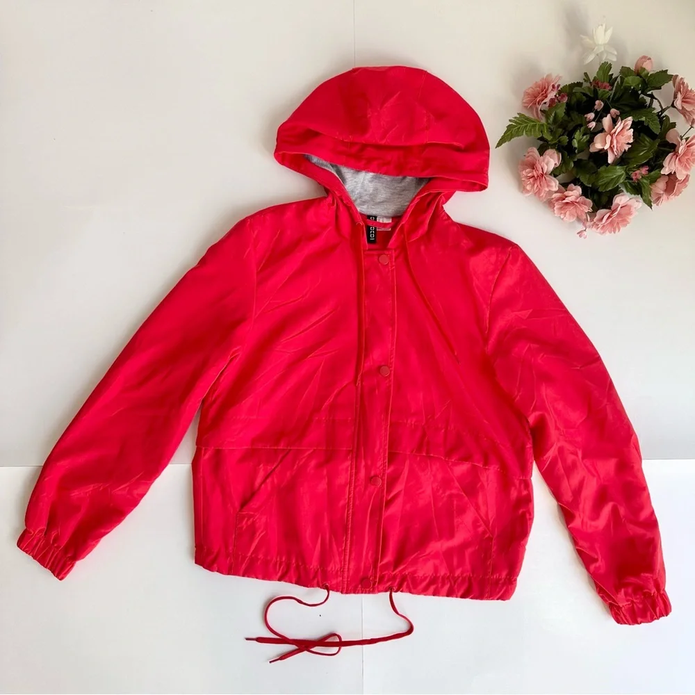 H&M DIVIDED Bright Red Hooded Zip Up Windbreaker Jacket - Picture 6 of 15